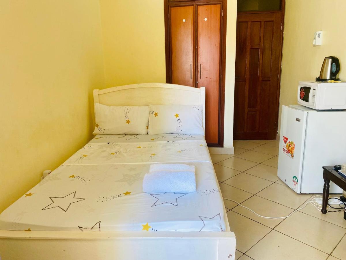 Appartement Dala Studio - Beach Road à Mombasa Extérieur photo